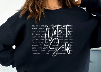 Note To SELF Unisex Sized CrewNeck Sweatshirt *Sizes Small-2x*